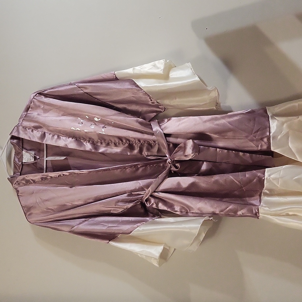 New Robe by Viola One size
